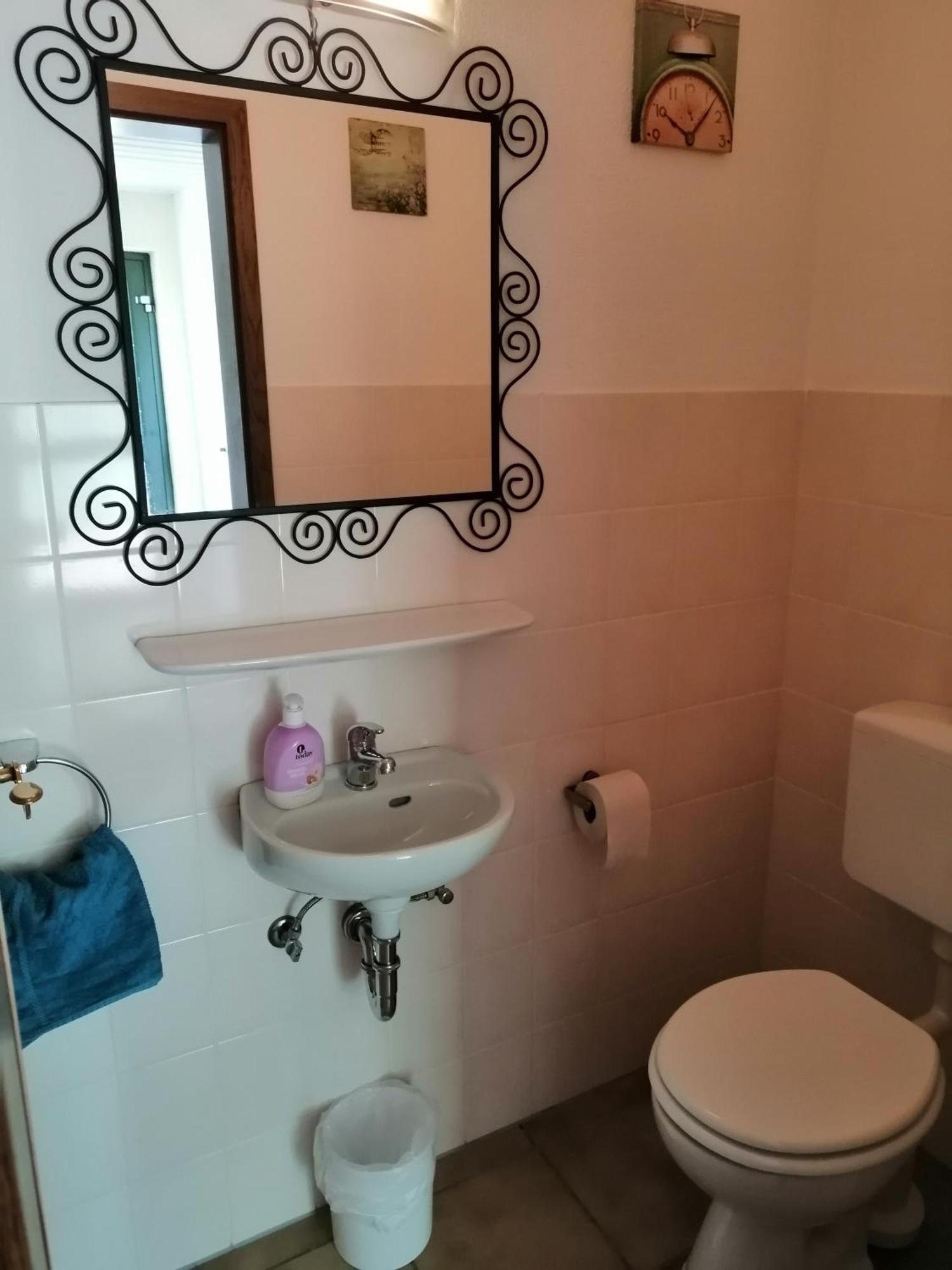 Haus Mohr - Ferienwohnung Im Taunus Weilmunster Exteriör bild